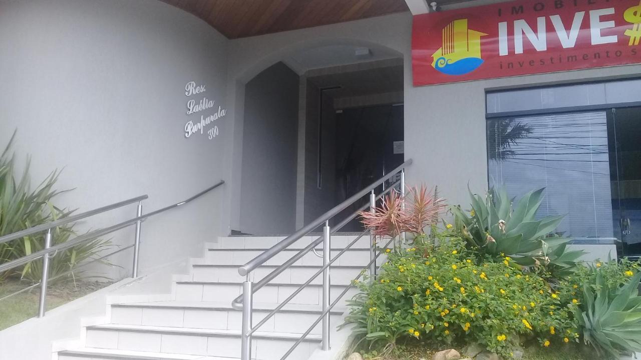 Apartamento De 2 Domitorios E 1 Garagem No Centro De Bombinhas 50 Metros Da Praia Na Avenida Principal Proximo Ao Shopping Punta Blu Exteriér fotografie