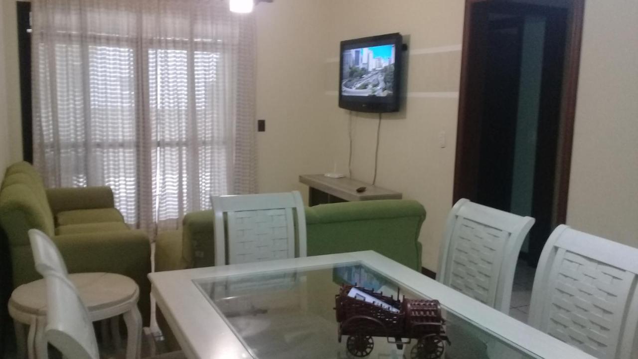 Apartamento De 2 Domitorios E 1 Garagem No Centro De Bombinhas 50 Metros Da Praia Na Avenida Principal Proximo Ao Shopping Punta Blu Exteriér fotografie