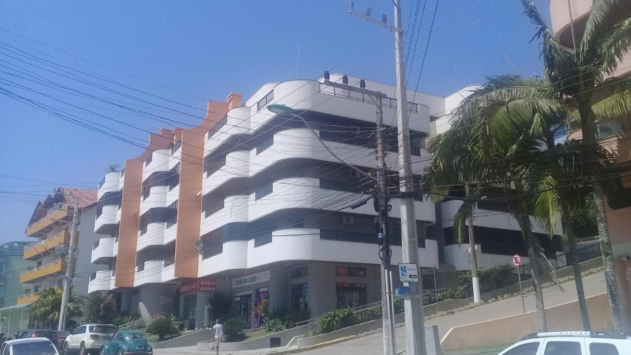 Apartamento De 2 Domitorios E 1 Garagem No Centro De Bombinhas 50 Metros Da Praia Na Avenida Principal Proximo Ao Shopping Punta Blu Exteriér fotografie