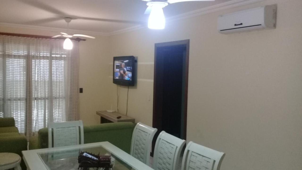 Apartamento De 2 Domitorios E 1 Garagem No Centro De Bombinhas 50 Metros Da Praia Na Avenida Principal Proximo Ao Shopping Punta Blu Exteriér fotografie
