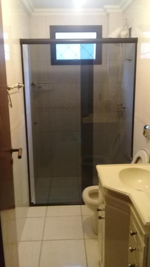 Apartamento De 2 Domitorios E 1 Garagem No Centro De Bombinhas 50 Metros Da Praia Na Avenida Principal Proximo Ao Shopping Punta Blu Exteriér fotografie