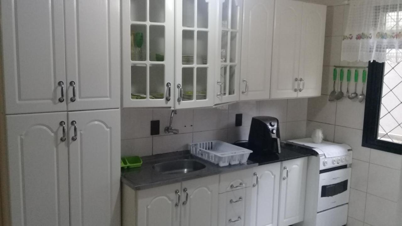 Apartamento De 2 Domitorios E 1 Garagem No Centro De Bombinhas 50 Metros Da Praia Na Avenida Principal Proximo Ao Shopping Punta Blu Exteriér fotografie